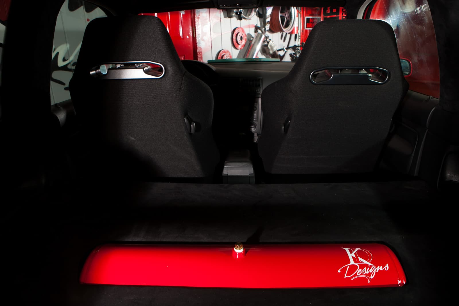 Kyle Duquesnay’s MK4 Golf on Air Lift Performance air suspension